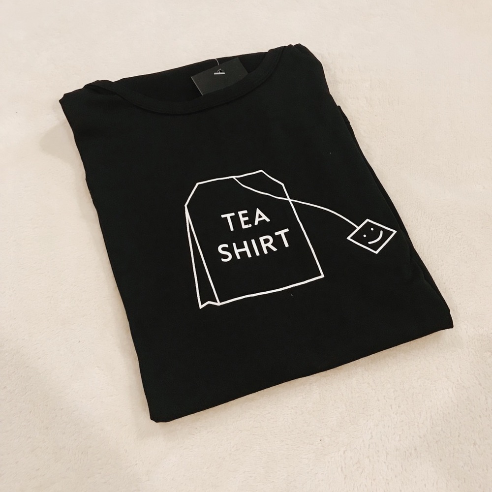Graphic tee ! - Picture 3 of 3